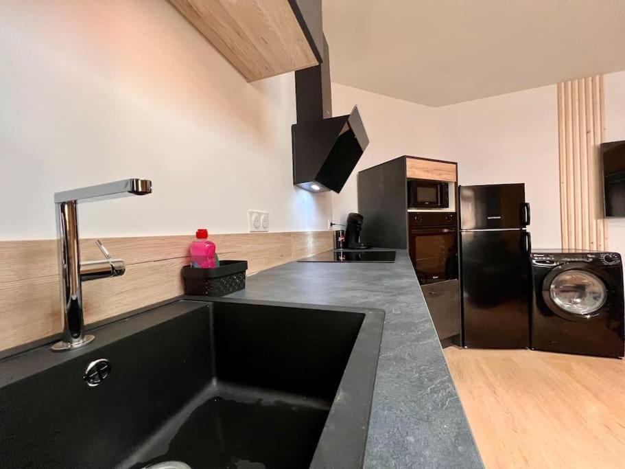 Maison La Feuilleraie N3-Standingmaison-Wifi-Proche Centre Ville-Property Rental Nm Фонтене-ле-Комт Экстерьер фото
